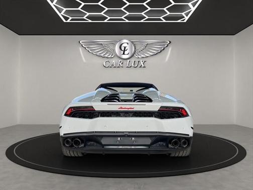 2017 Lamborghini Huracan LP610-4S
