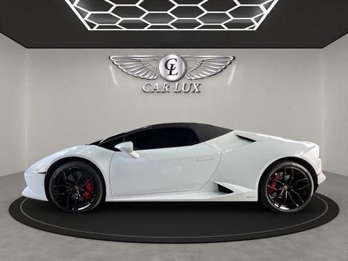 2017 Lamborghini Huracan LP610-4S