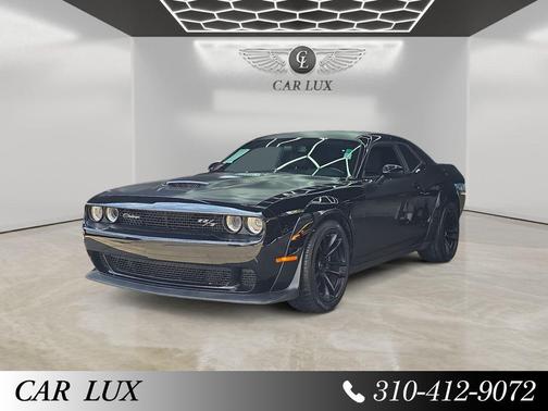 Pitch Black Clearcoat 2021 Dodge Challenger R/T Scat Pack Widebody