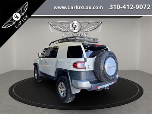 2014 Toyota FJ Cruiser Base
