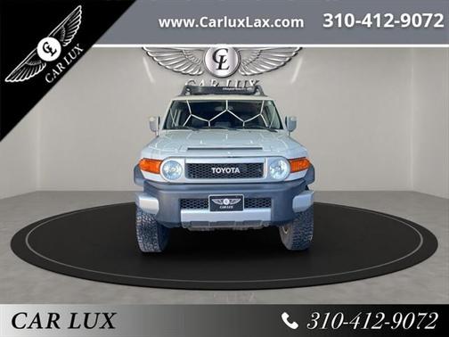 2014 Toyota FJ Cruiser Base