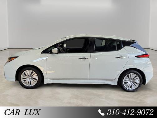 Glacier White 2025 Nissan Leaf S
