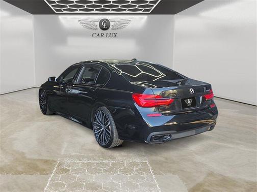 2019 BMW 750 I