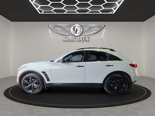 2015 INFINITI QX70 Base