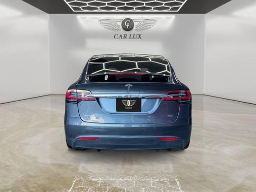 2017 Tesla Model X 75D