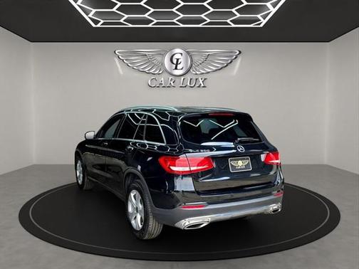 2018 Mercedes-Benz GLC 300 Base