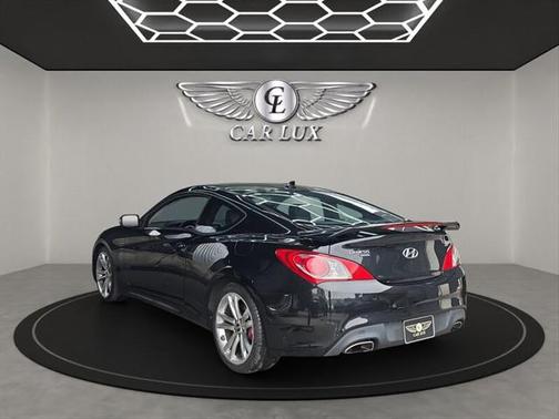 2010 Hyundai Genesis Coupe 3.8 Track