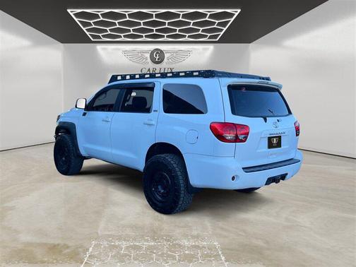 2016 Toyota Sequoia SR5