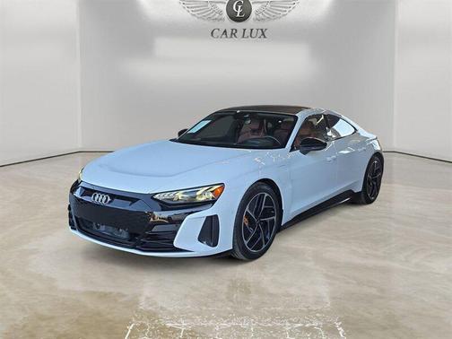 2022 Audi RS e-tron GT quattro