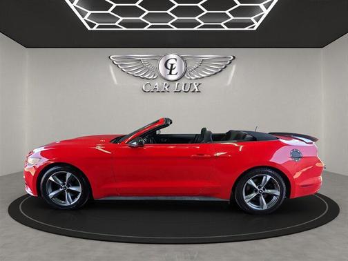 2017 Ford Mustang V6