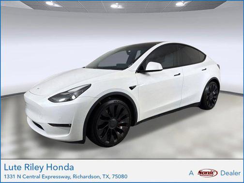 Pearl White Multi-Coat 2022 Tesla Model Y Performance Dual Motor All-Wheel Drive