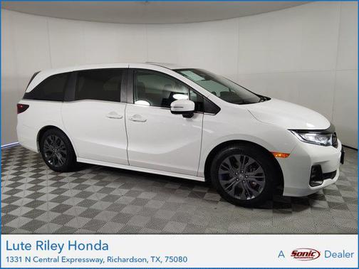 2025 Honda Odyssey Touring