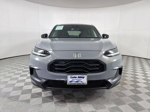 Urban Gray Pearl 2024 Honda HR-V 2WD Sport