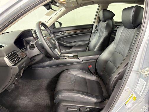 Lunar Silver Metallic 2018 Honda Accord EX-L