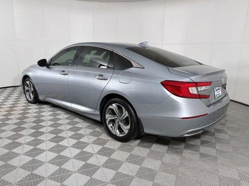 Lunar Silver Metallic 2018 Honda Accord EX-L