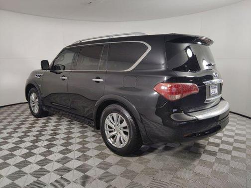 2017 INFINITI QX80 Base