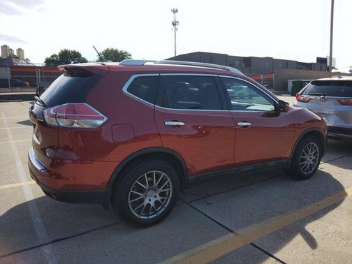 2015 Nissan Rogue SL