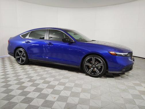 2025 Honda Accord Hybrid Base