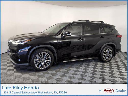 2021 Toyota Highlander Platinum