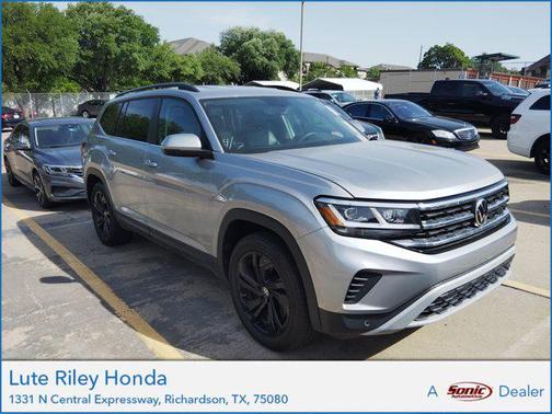 2022 Volkswagen Atlas 3.6L SE w/Technology