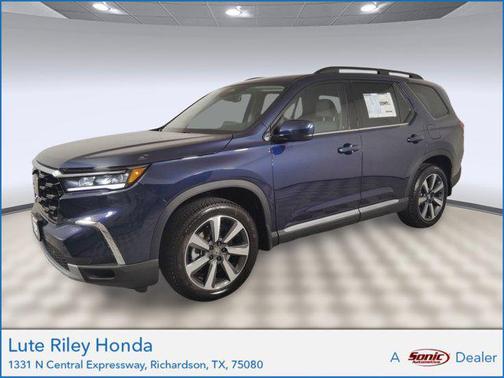 2025 Honda Pilot Touring 8-Passenger