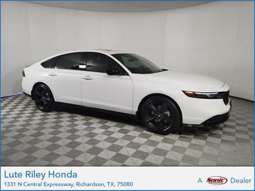 2025 Honda Accord Hybrid Base