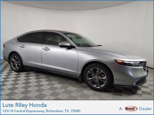 Lunar Silver Metallic 2023 Honda Accord EX