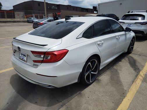 2022 Honda Accord Hybrid Base