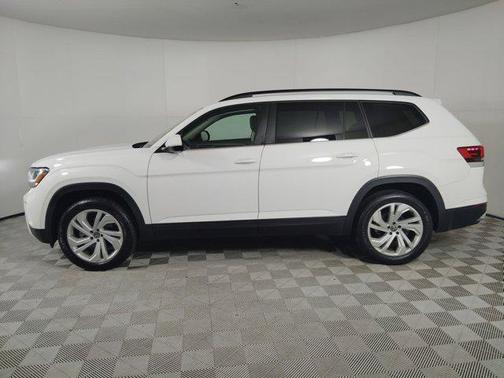 2022 Volkswagen Atlas 3.6L SE w/Technology