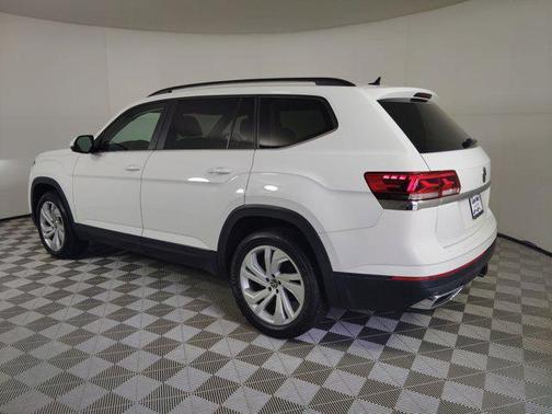 2022 Volkswagen Atlas 3.6L SE w/Technology