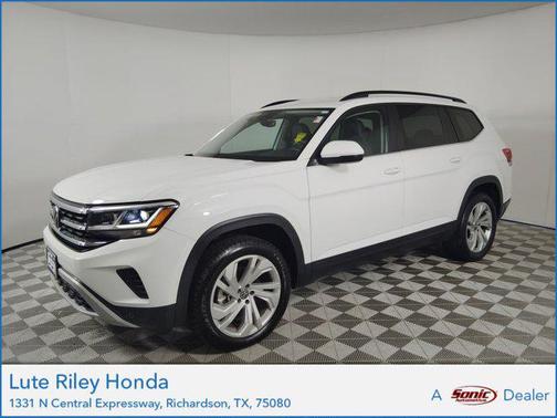2022 Volkswagen Atlas 3.6L SE w/Technology