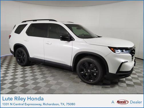 2025 Honda Pilot Black Edition