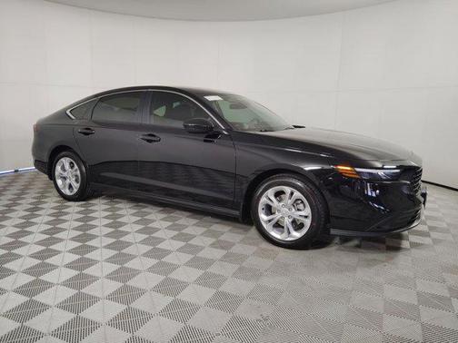 2025 Honda Accord LX 1.5T