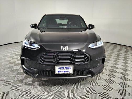 2025 Honda HR-V 2WD Sport