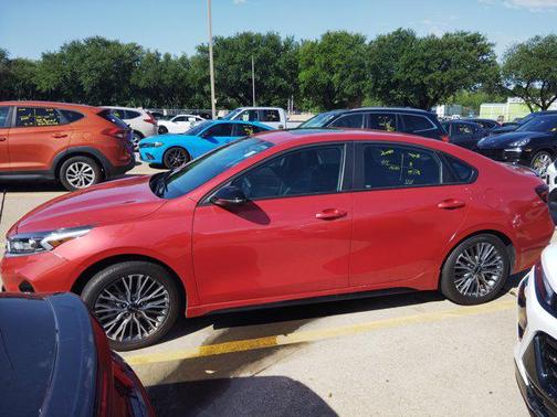 2024 Kia Forte GT-Line