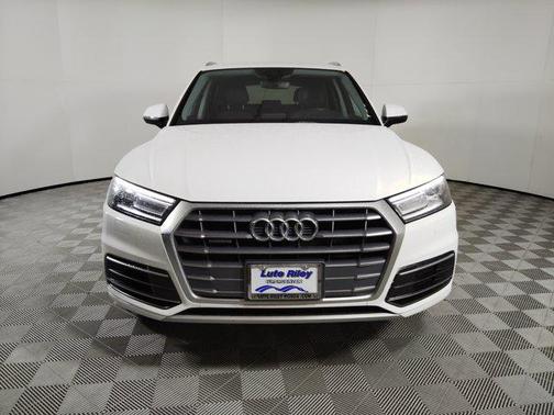 2018 Audi Q5 2.0T Tech Premium