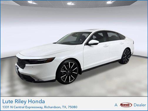 Platinum White Pearl 2025 Honda Accord Hybrid Touring