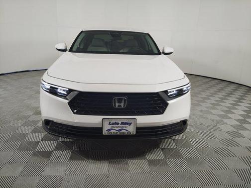 2025 Honda Accord LX 1.5T