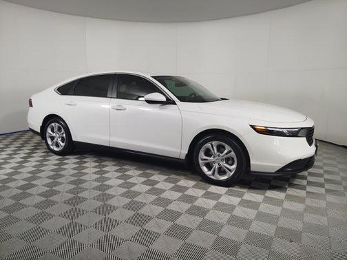 2025 Honda Accord LX 1.5T