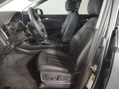 2022 Audi Q5 45 S line Premium