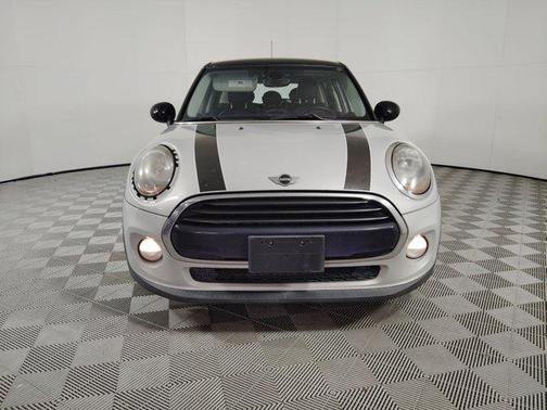 2016 MINI Hardtop Cooper