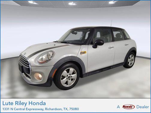 2016 MINI Hardtop Cooper
