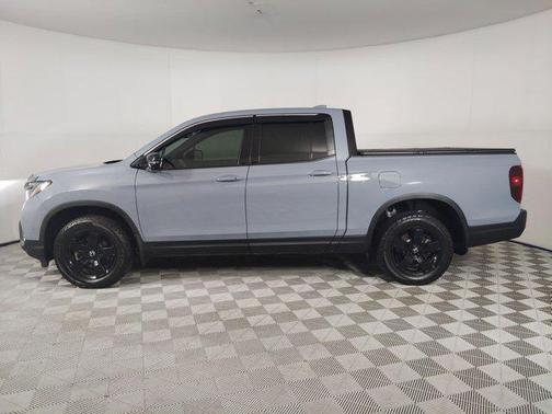 2025 Honda Ridgeline Black
