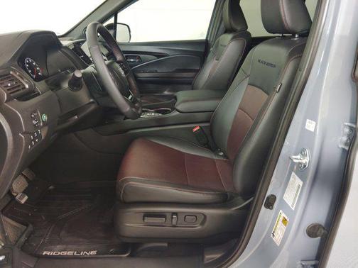 2025 Honda Ridgeline Black