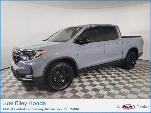 2025 Honda Ridgeline Black