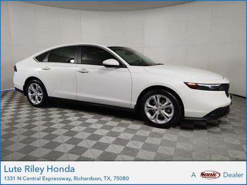 2025 Honda Accord LX 1.5T