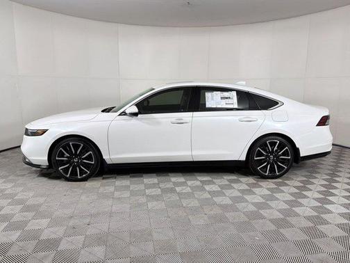 Platinum White Pearl 2026 Honda Accord Hybrid Touring