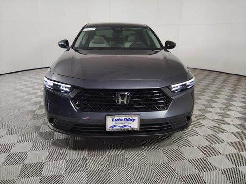 2025 Honda Accord LX 1.5T