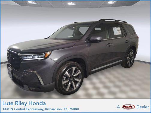 2025 Honda Pilot Touring 8-Passenger