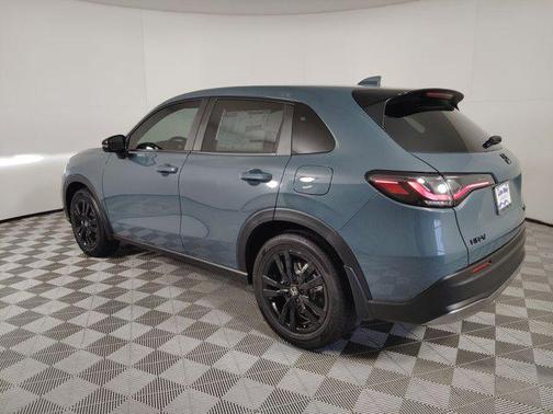 2026 Honda HR-V 2WD Sport